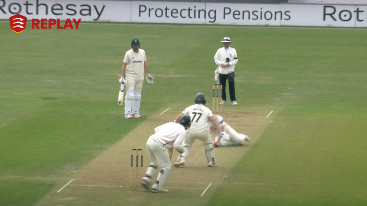 Worcestershire's Ethan Brookes refused to walk after Essex's Jamie Porter claimed a contentious low catch, with replays hinting the ball bounced