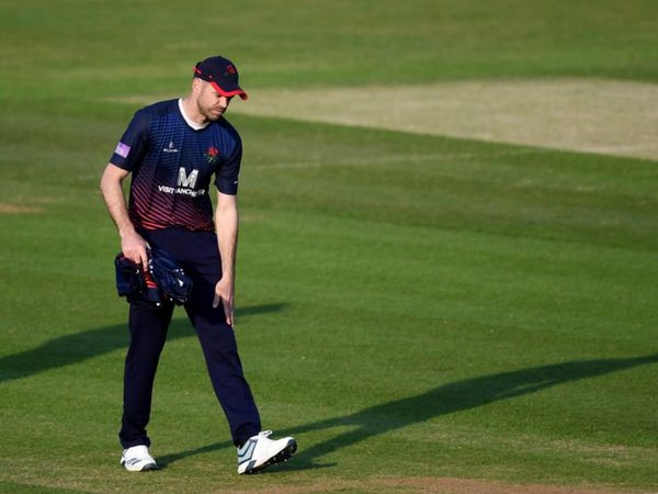 anderson-goes-down-with-lancashire.Click to read full article.