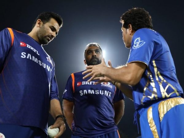 from-tendulkar-to-murali-ipls-strongest-support-staff-xi.Click to read full article.