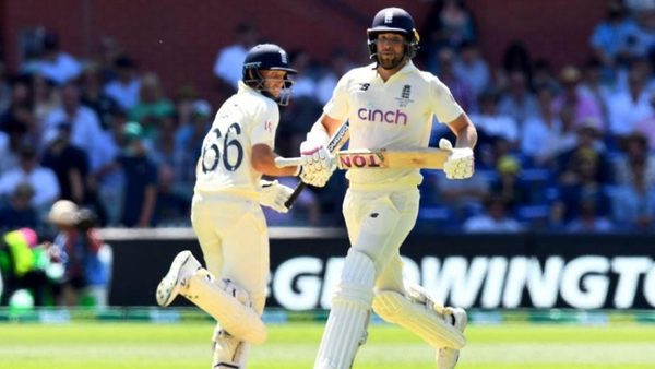 joe-root-and-dawid-malan-head-and-shoulders-above-englands-rest.Click to read full article.