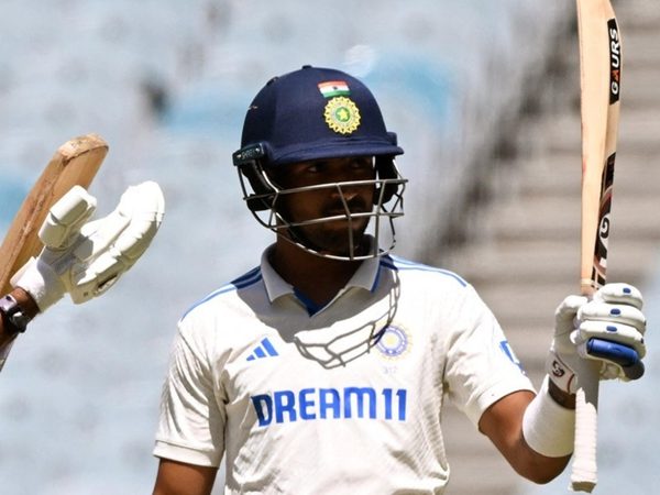should-india-start-with-dhruv-jurel-as-a-specialist-bat-in-the-perth-test-aus-vs-ind.Click to read full article.