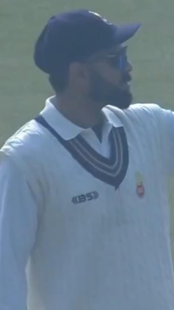 kohli-kotla-hysteria-front-row-view-of-the-kings-homecoming.Click to read full article.