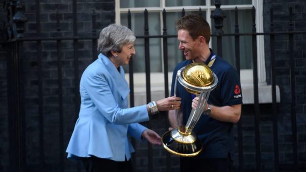 eoin-morgan-calm-it-england-players-downing-street.Click to read full article.
