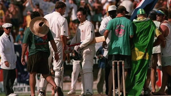 bob-simpson-doesnt-get-credit-story-behind-steve-waughs-200-v-west-indies.Click to read full article.