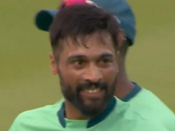 15-balls-10-dots---mohammad-amir-starts-off-hundred-2024-with-match-winning-spell.Click to read full article.