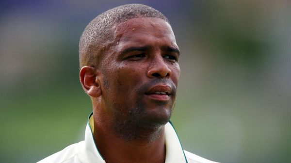 somerset-agree-personal-terms-with-vernon-philander.Click to read full article.