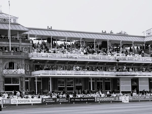 england-v-india-lords-test-match-1952-almanack-report.Click to read full article.