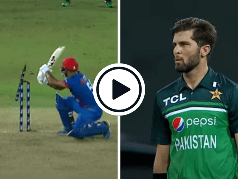 watch-the-moment-pakistan-became-the-no-1-ranked-odi-team-in-the-world.Click to read full article.