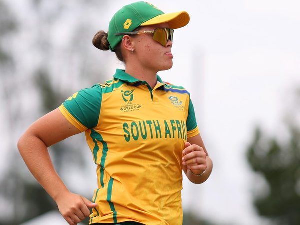 who-is-kayla-reyneke-the-20-year-old-south-africa-all-rounder-with-two-player-of-the-match-awards-in-first-four-t20is.Click to read full article.