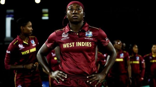 deandra-dottin-stafanie-taylor-sign-up-for-the-hundred.Click to read full article.