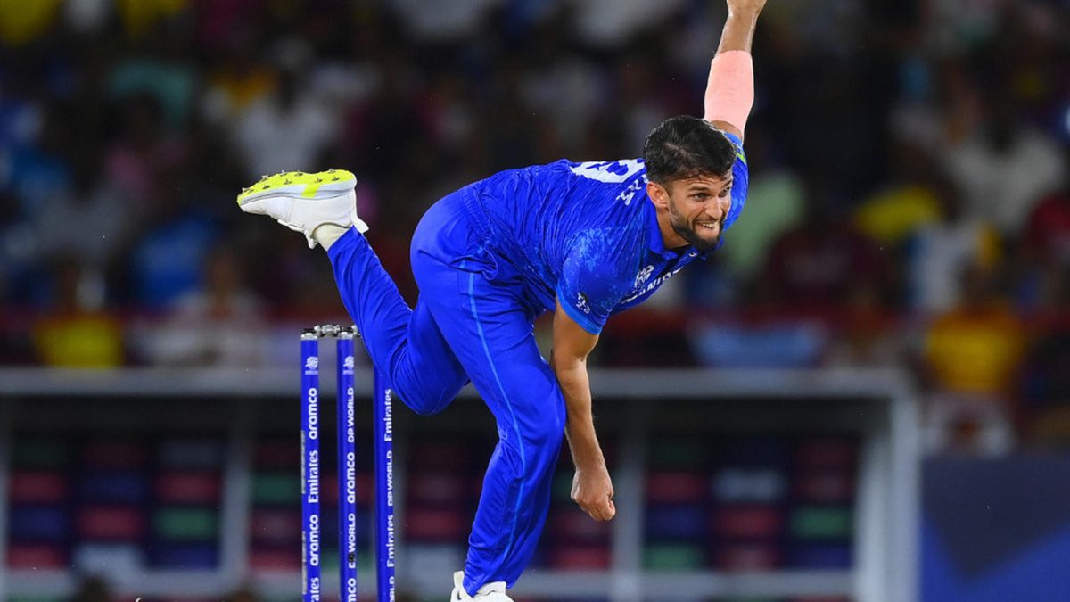 Azmutullah Omarzai of Afghanistan bowls during the ICC Men's T20 Cricket World Cup West Indies & USA 2024 match between West Indies and Afghanistan at Daren Sammy National Cricket Stadium on June 17, 2024 in Gros Islet, Saint Lucia.