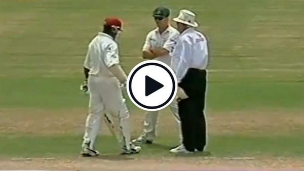watch-brian-lara-responds-to-steve-waughs-sledge-with-three-breathtaking-shots.Click to read full article.