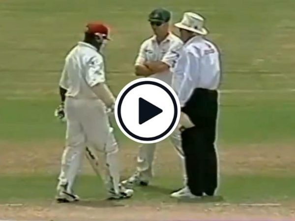 watch-brian-lara-responds-to-steve-waughs-sledge-with-three-breathtaking-shots.Click to read full article.