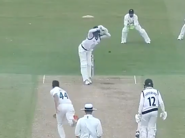 watch-yorkshire-batsman-walks-for-an-lbw-before-umpire-raises-finger.Click to read full article.