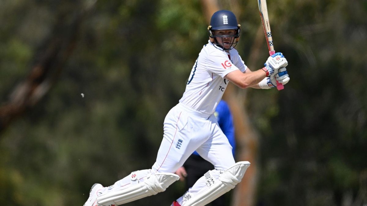 Ollie Pope batting during the second day of the 2025 Ashes warm-up match