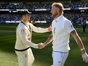 five-ducks-no-50s-batters-struggle-on-mcg-pitch-to-produce-93-year-first-in-australia.Click to read full article.