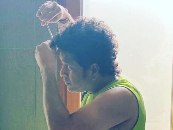 sachin-tendulkar-cuts-own-hair-shows-off-rhyming-skills.Click to read full article.