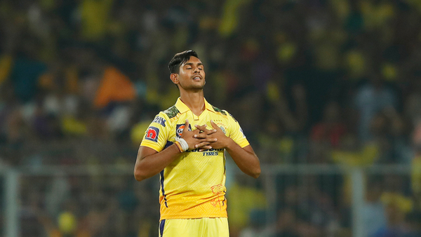 from-piano-player-to-stump-ravager-matheesha-pathirana-is-on-course-to-become-bravos-successor-at-csk.Click to read full article.