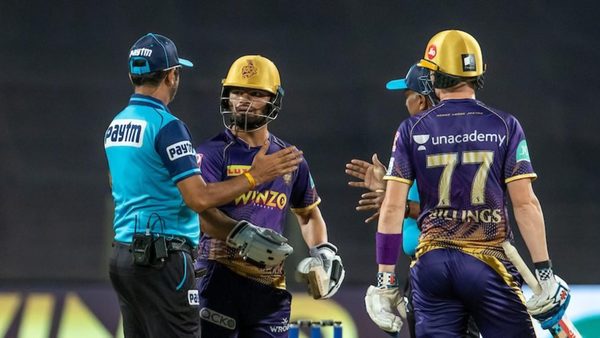 ipl-2022-sam-billings-rinku-singh-involved-in-animated-chat-with-umpires-over-drs-review-confusion.Click to read full article.