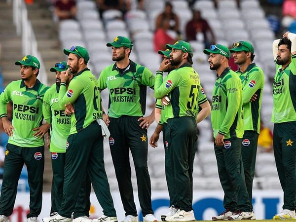 pcb-announce-new-central-contracts-babar-rizwan-demoted-no-player-top-category-veteran-quick-returns-five-years.Click to read full article.
