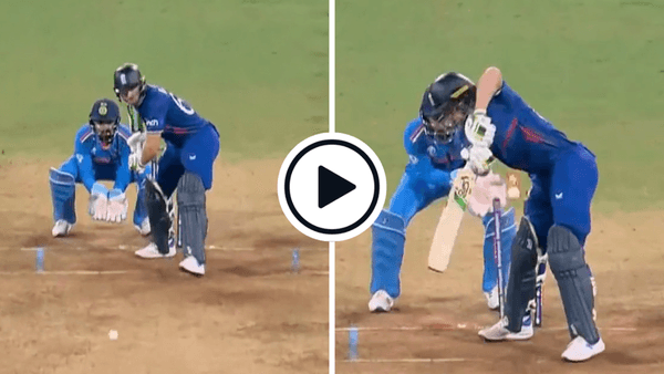 watch-kuldeep-yadav-rips-one-outside-off-jos-buttler-middle-stump-cwc-2023-ind-vs-eng.Click to read full article.