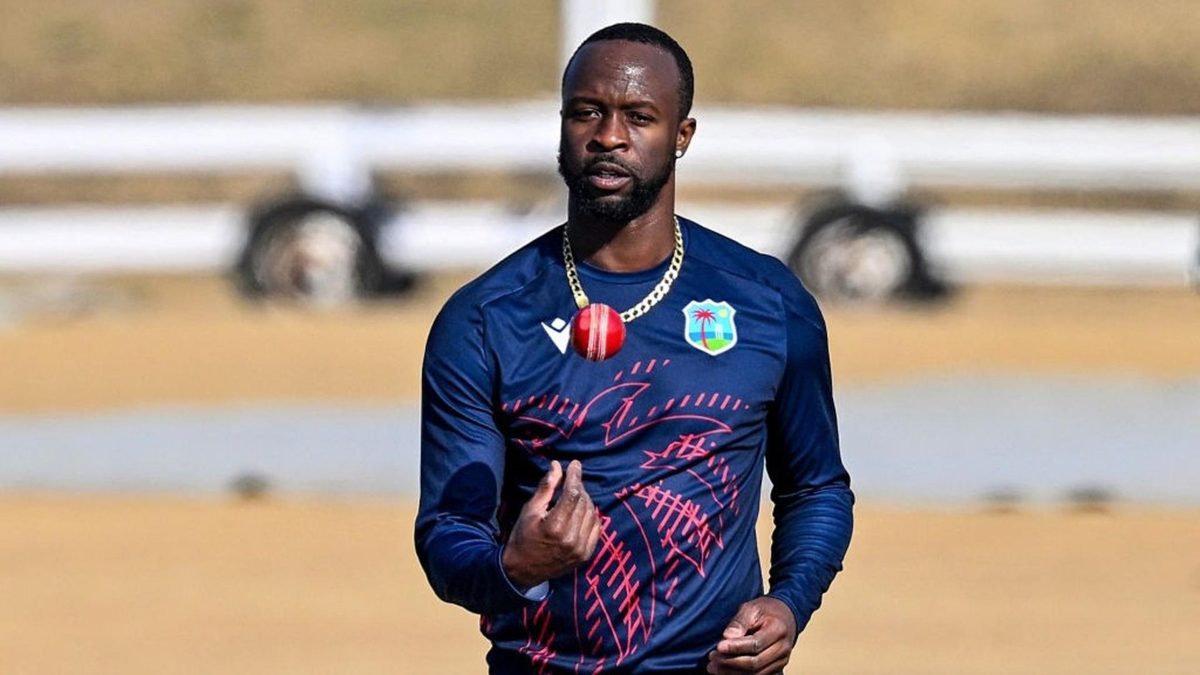 West Indies quick Kemar Roach has not been named among the playing or coaching staff for the Australia Tests, despite signing a player/coach deal earlier this year.