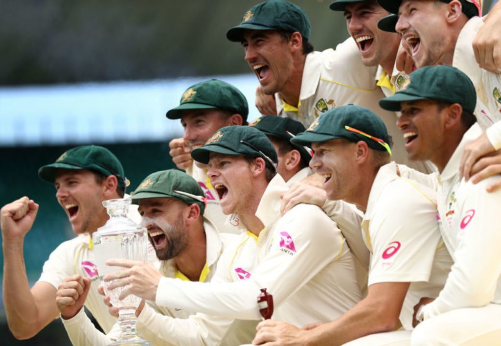 Australia celebrate winning the Ashes