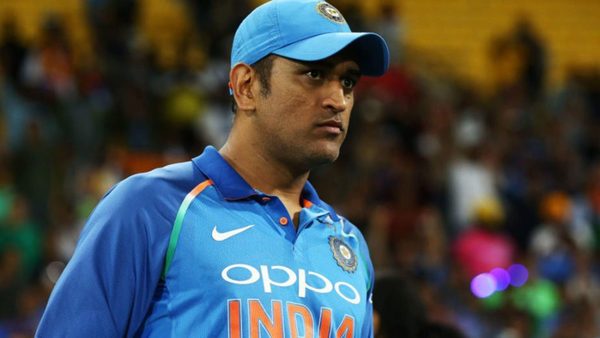 ms-dhoni-bat-at-four-kumble.Click to read full article.