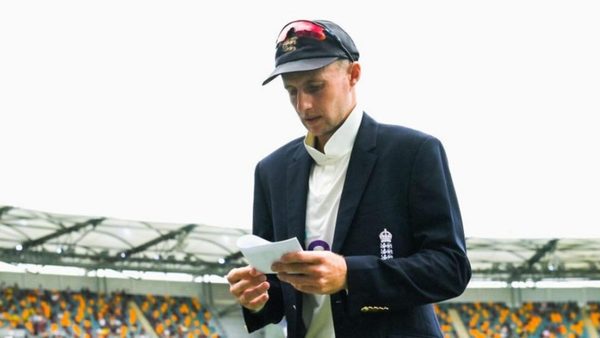 englands-toss-decision-crosses-the-fine-line-between-being-bold-and-injudicious.Click to read full article.