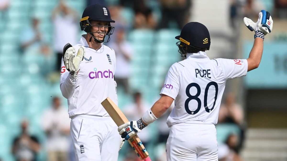 Zak Crawley and Ollie Pope celebrate