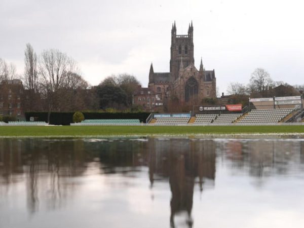 fixture-switch-warwickshire-essex-new-road-flooding.Click to read full article.
