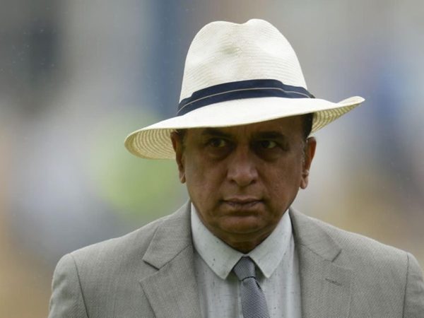 umpire-signals-dead-ball-after-kl-rahul-backs-off-late.Click to read full article.