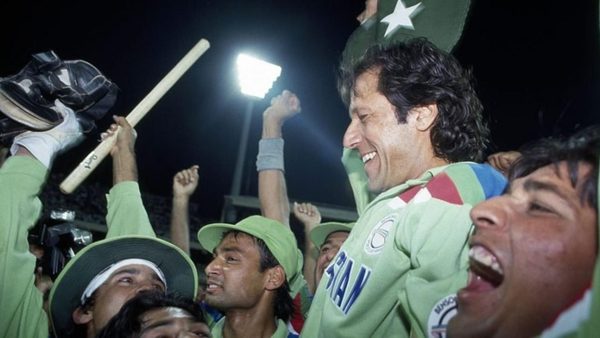 on-this-day-1992-imran-khan-leads-his-cornered-tigers-to-world-cup-glory.Click to read full article.