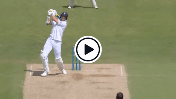 watch-stuart-broad-launches-trent-boult-for-straight-six-in-blistering-test-cameo.Click to read full article.