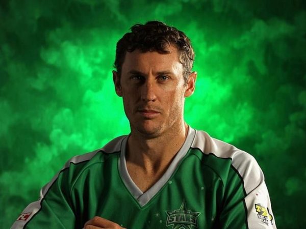 kkr-david-hussey-kyle-mills-support-staff.Click to read full article.