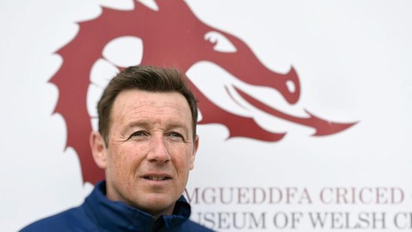 glamorgan-head-coach-robert-croft-leaves-welsh-county-after-three-decades.Click to read full article.