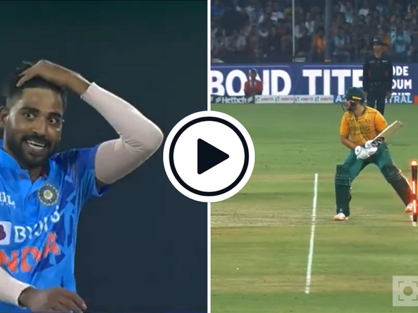 rilee-rossouw-bizarrely-treads-on-own-stumps-during-free-hit-fans-speculate-why.Click to read full article.