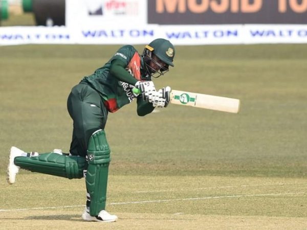 quiz-t20i-all-rounders-with-the-double-of-500-runs-and-30-wickets.Click to read full article.