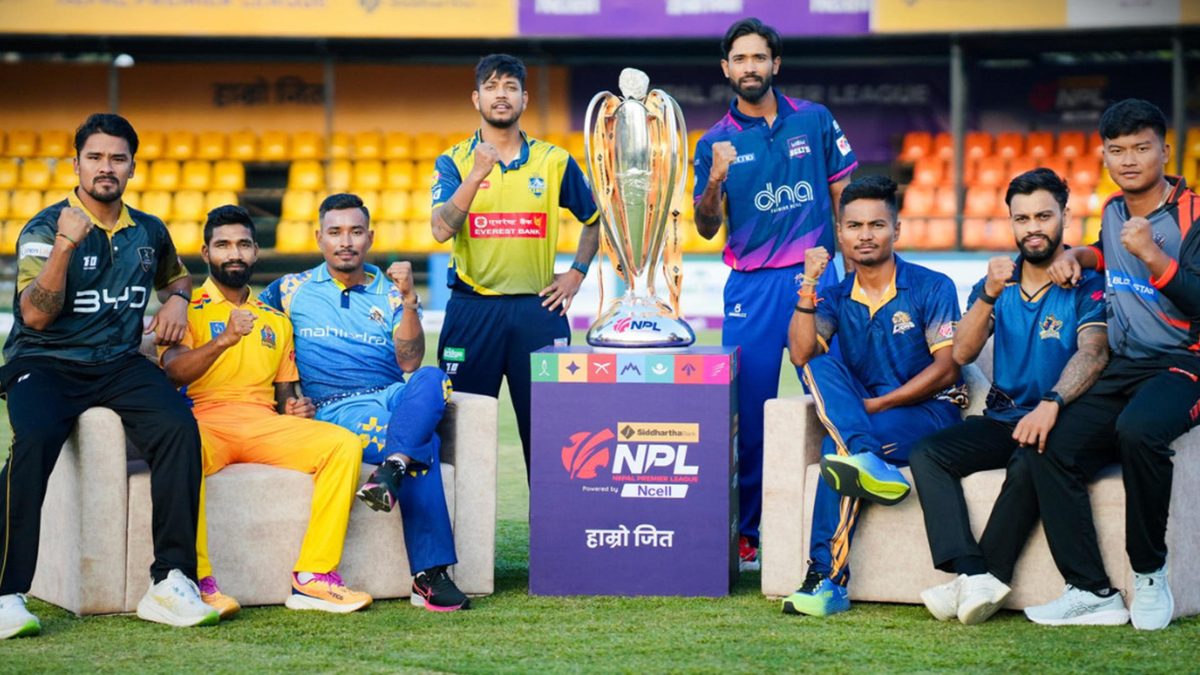Teams pose with NPL 2024 trophy