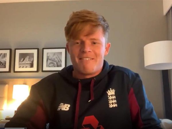 england-players-prank-ollie-pope-live-on-air-during-sky-sports-interview.Click to read full article.