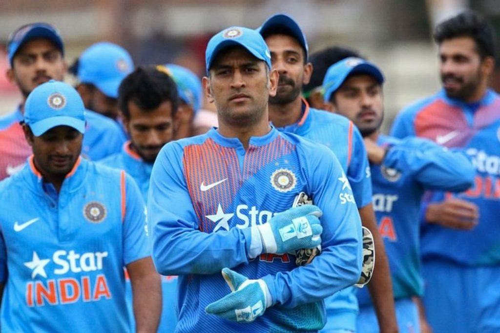 Dhoni retirement