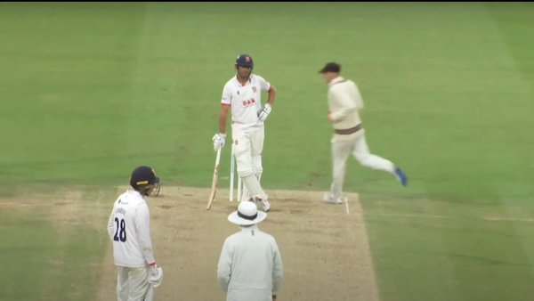 alastair-cook-left-nonplussed-after-questionable-caught-behind-decision-in-bob-willis-trophy-final.Click to read full article.