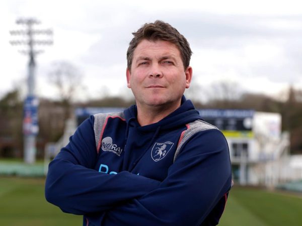 watch-kent-coach-on-division-one-challenge-renshaw-the-hundred.Click to read full article.