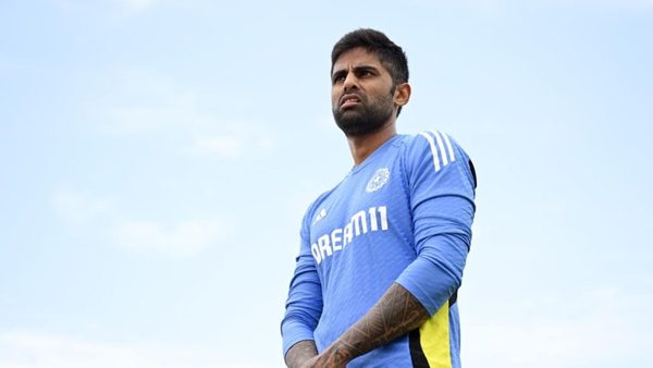 hand-injury-ends-suryakumar-yadavs-buchi-babu-match-days-ahead-of-duleep-trophy-opener.Click to read full article.