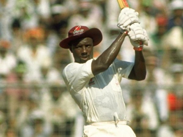 quiz-playing-xis-from-faisalabad-1990-91-west-indies-previous-test-match-win-in-pakistan.Click to read full article.