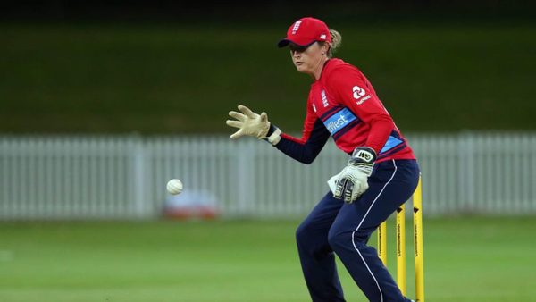 sarah-taylor-uncapped-trio-england-women.Click to read full article.