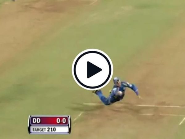 watch-ricky-ponting-slips-regains-balance-and-pulls-off-a-stunning-catch.Click to read full article.