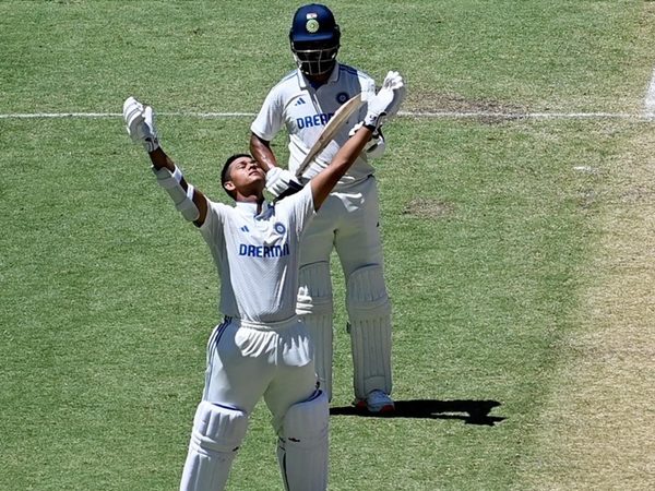 yashasvi-jaiswal-joins-south-africa-great-with-first-four-test-hundreds-converted-into-150s-aus-vs-ind.Click to read full article.