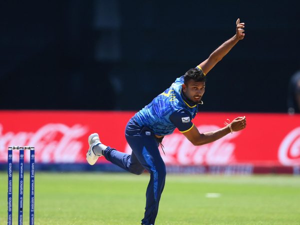 sri-lanka-all-rounder-concedes-30-runs-in-three-deliveries-in-abu-dhabi-t10.Click to read full article.