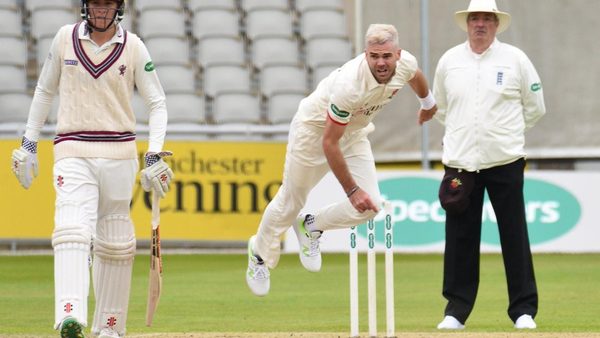 vote-favourite-james-anderson-haircut.Click to read full article.